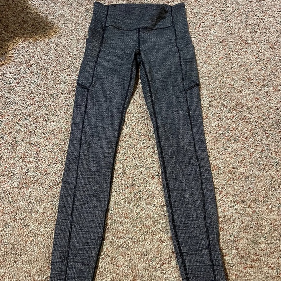 lululemon athletica Pants - Speed Up Mid-Rise Tight 28" Size 6 Luon Variegated Knit Black Heathered Black
